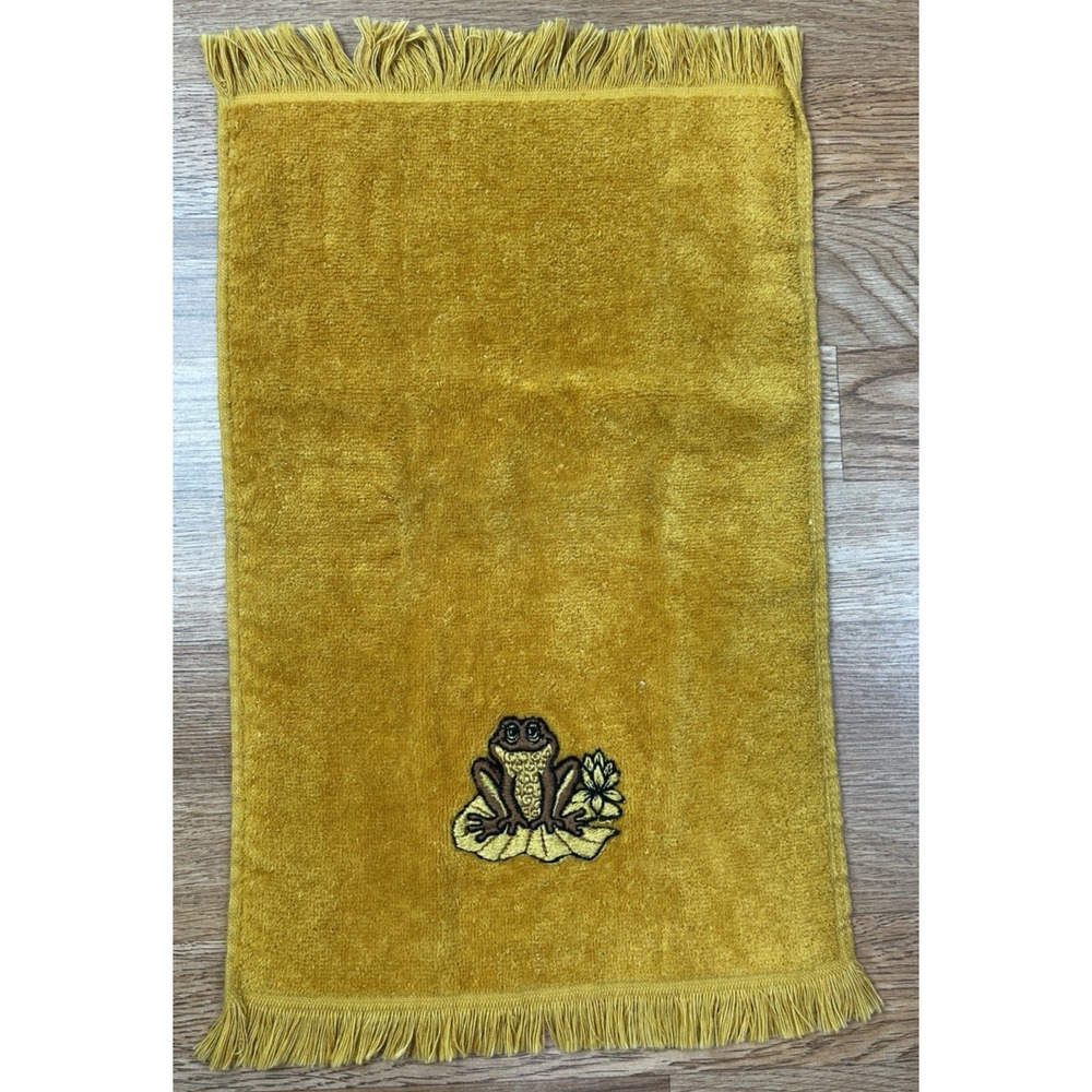 Vintage Fieldcrest Frog Embroidered Fingertip Towel Tangerine Orange Fringe Edge